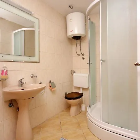 With A Parking Space - 9057