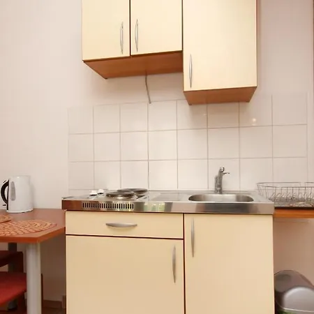 Lejlighed With A Parking Space - 9057