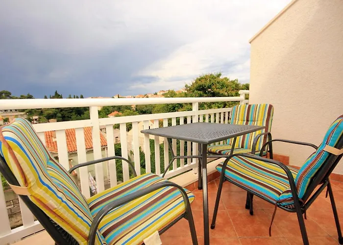 With A Parking Space - 9057 *