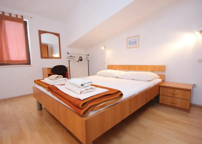 شقة With A Parking Space - 9057 *