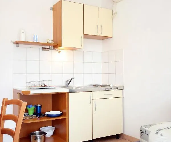 With A Parking Space - 9057 * دوبروفينك