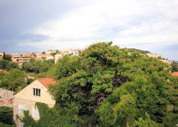 With A Parking Space - 9057 شقة *