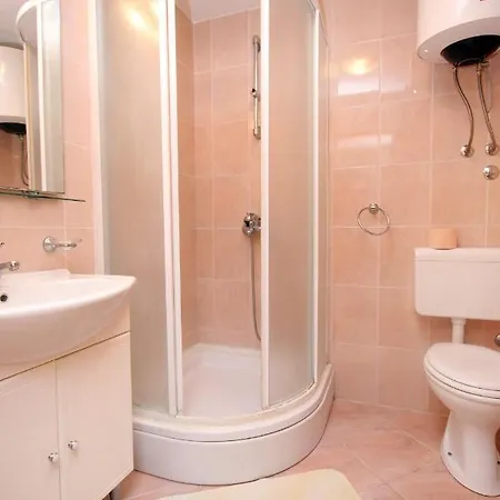 With A Parking Space - 9057 * Dubrovnik